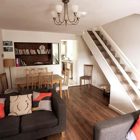 Welsh Holiday Home Sleeps 5 Close To Beaches & Mountains Nantlle エクステリア 写真