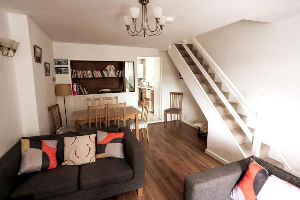 Welsh Holiday Home Sleeps 5 Close To Beaches & Mountains Nantlle エクステリア 写真